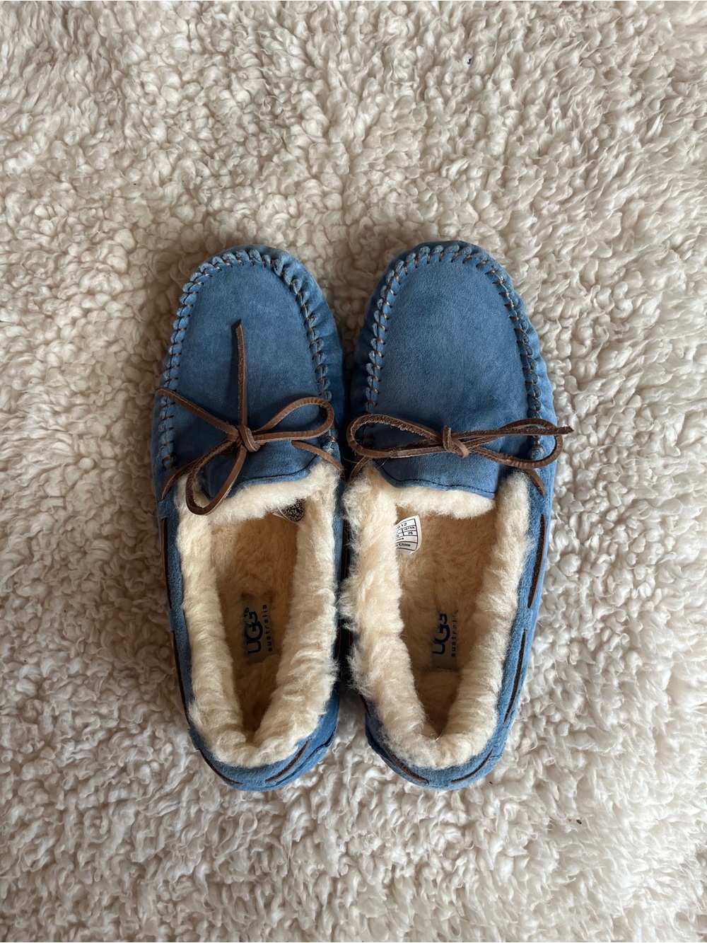 UGG Dakota Blue Suede Moccasin Slippers with Shearling Size 9